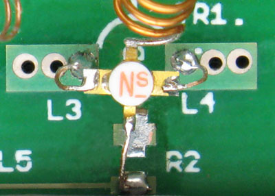 Fig. 4.19 Close Up of Source Lead Inductors