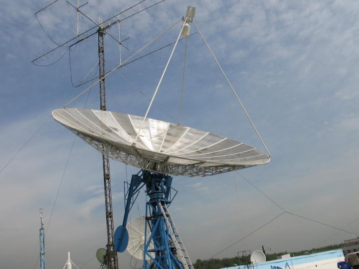 03. RW1AW 8m dish