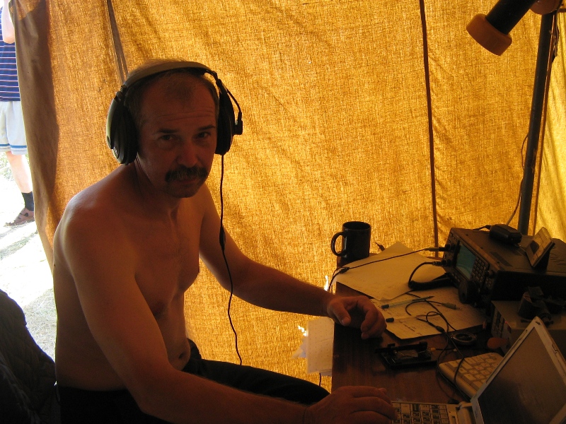 UT7AXA ПД2010 На рабочем месте 144МГц Константин UR5AGR.jpeg 1