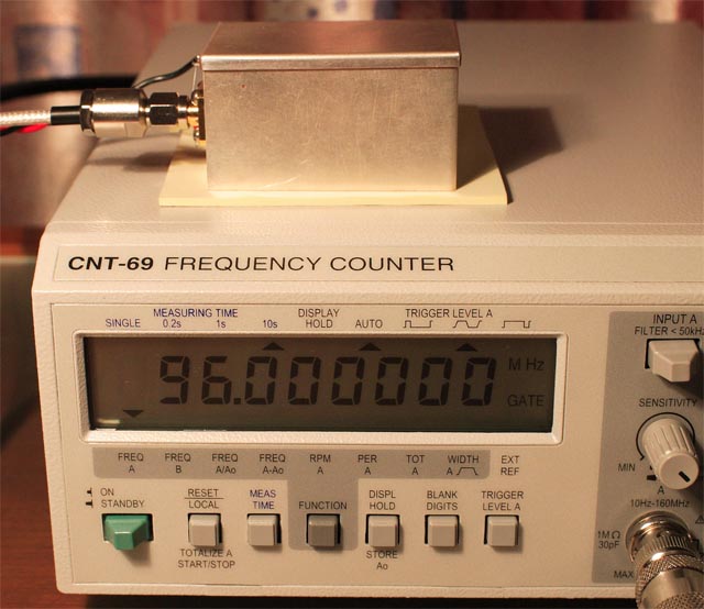 Термостатированный опорный генератор на 96мГц.