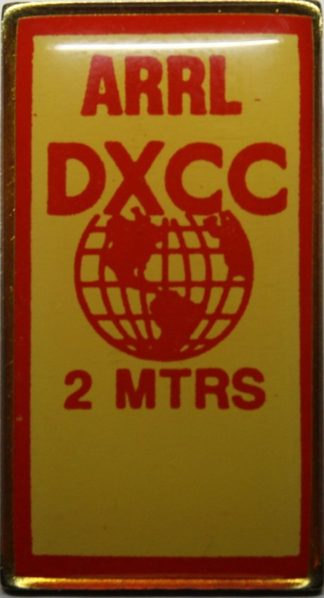 ru3gx_dxcc_2m_Lapel_Pins.jpg